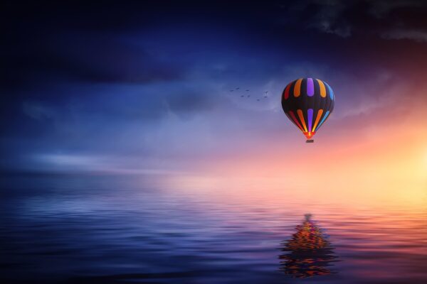 hot air balloon lake balloon sunset 2411851