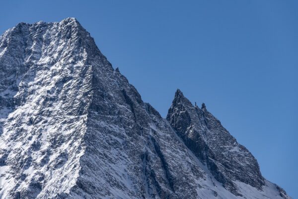 hunter peak siguniangshan town 8568915