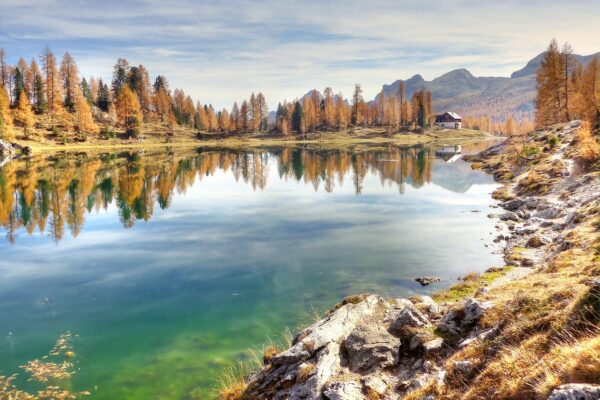 lago federa lake italy dolomites 3746335