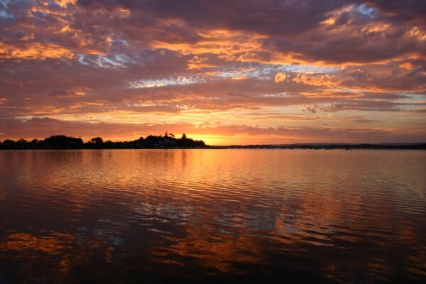 lake sunset silhouette scenery 71208