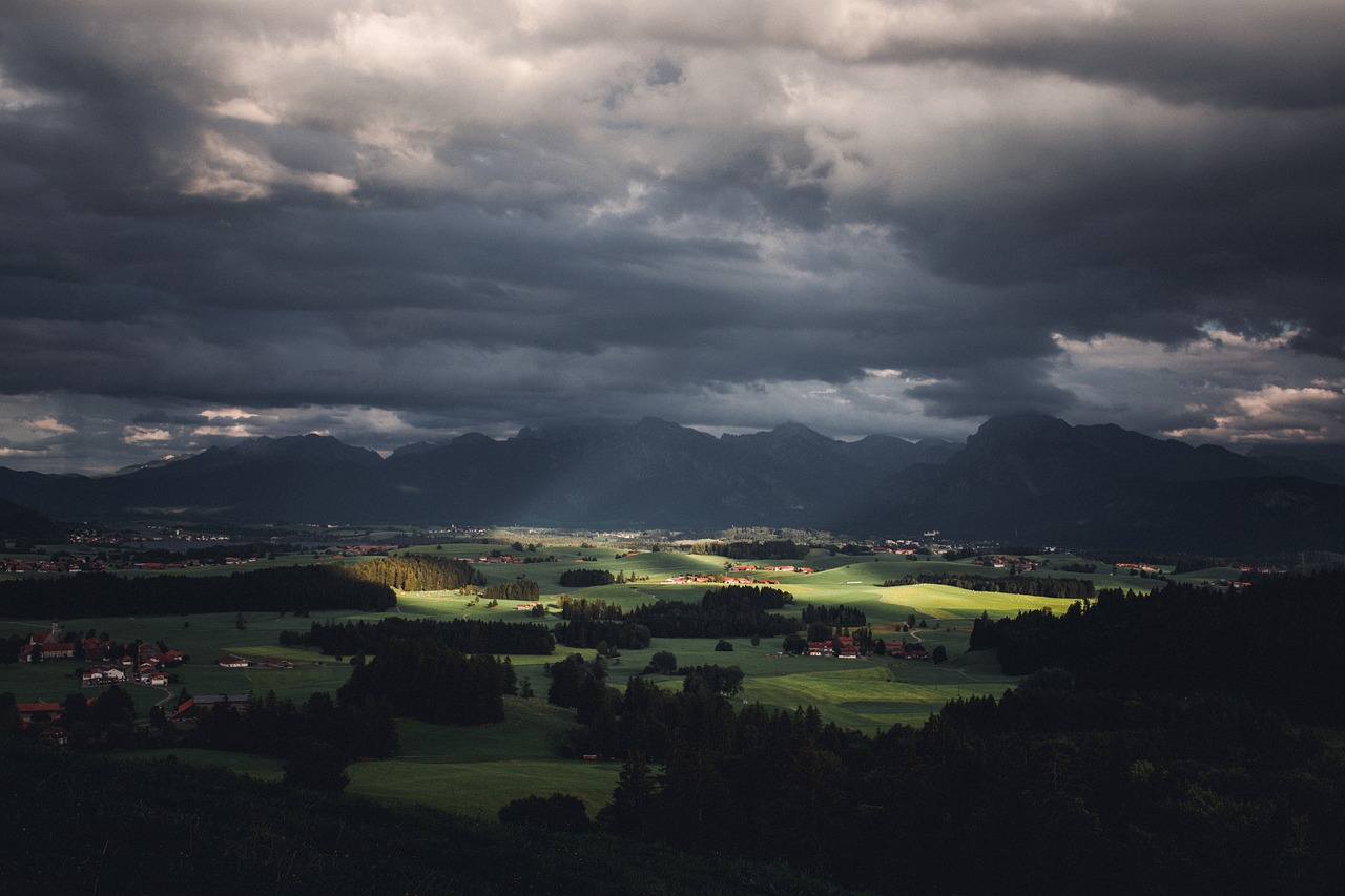 mountains valley cloudy day nature 7352448