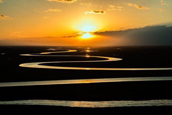 prairie river stream curved sunset 679014